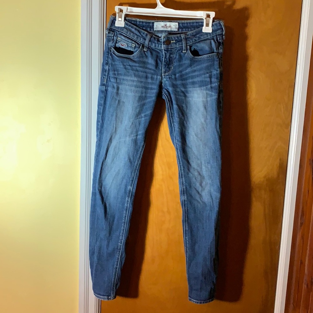Hollister jeans
